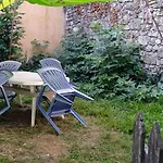 Feriehus Maison De Village Avec Jardin Saint-Louis-et-Parahou